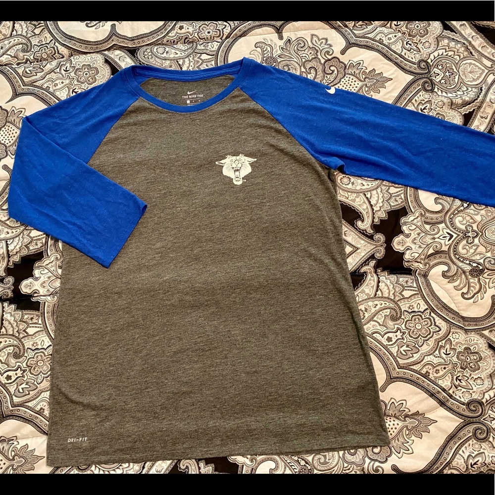Nike University of Kentucky shirt